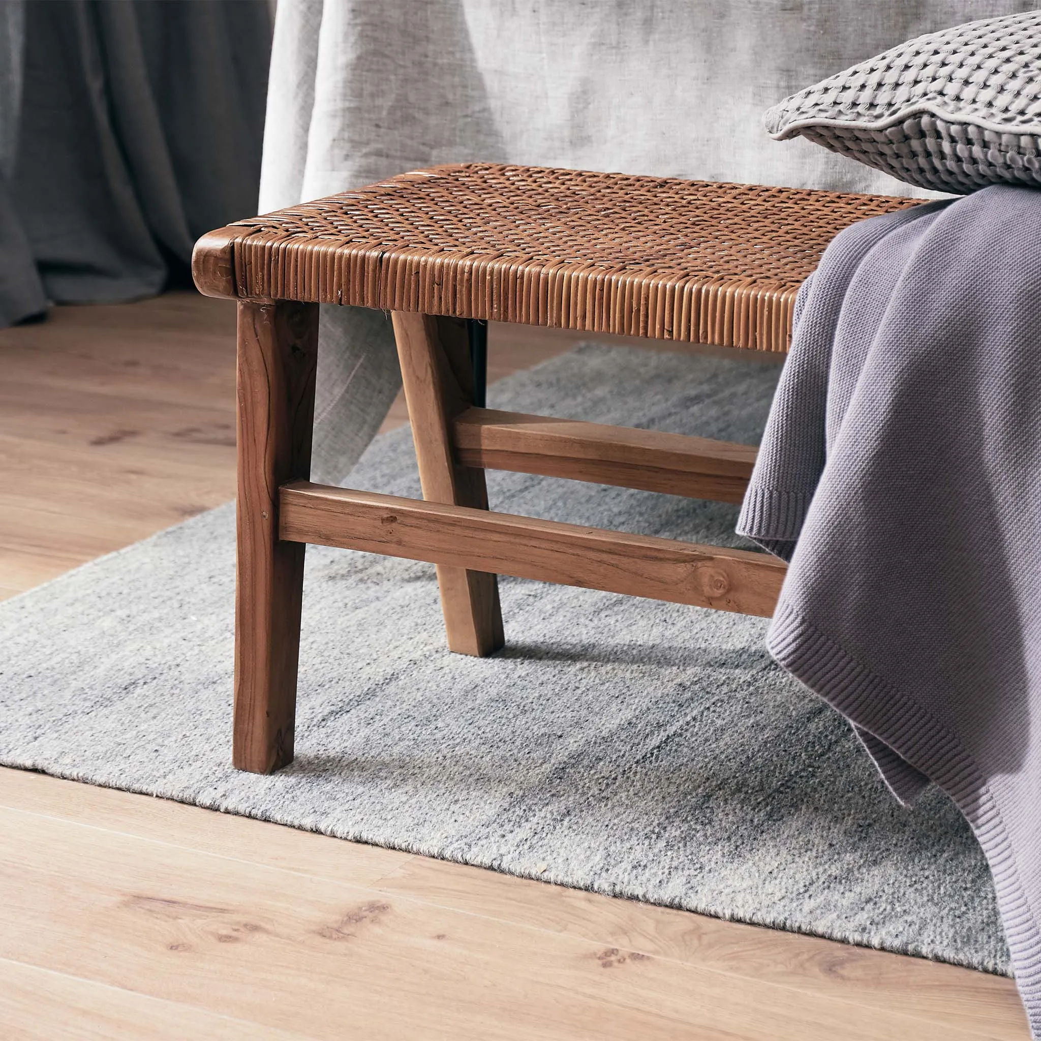 Bakaru Rattan Bench [Natural]