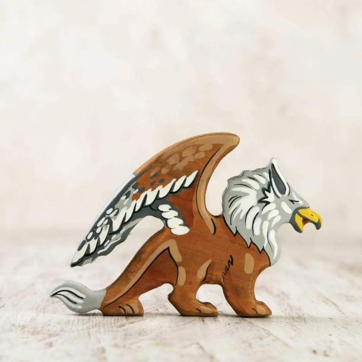Wooden Caterpillar griffin